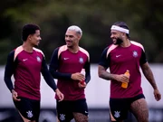 Memphis Depay: com títulos, relembre a passagem do holandês pelo Timão - imagem 6