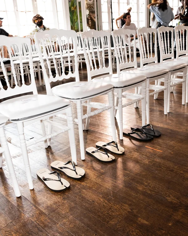 Havaianas leva o Tabi aos chinelos em colaboração com P. Andrade - destaque galeria Havaianas leva o Tabi aos chinelos em colaboração com P. Andrade - destaque galeria