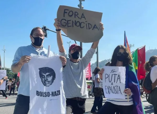 Celebridades vão a manifestações contra Bolsonaro neste sábado