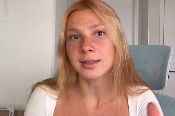 Meses após AVC aos 32 anos, Daniella London detalha recuperação - Metrópoles