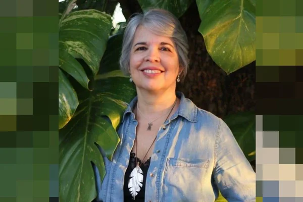 Hélvia Paranaguá, nova secretária de Educação do DF