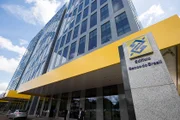 Internautas relataram que aplicativo e internet banking do BB não estão fazendo transações 