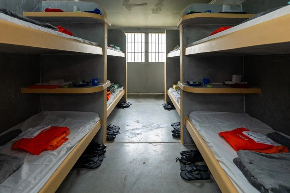 Penitenciária interditada por calor nas celas é reaberta no RS