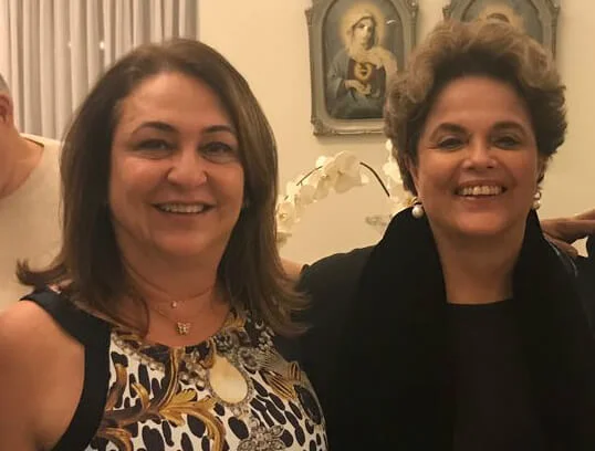 A ex-senadora e ex-ministra Kátia Abreu com a ex-presidente Dilma Rousseff