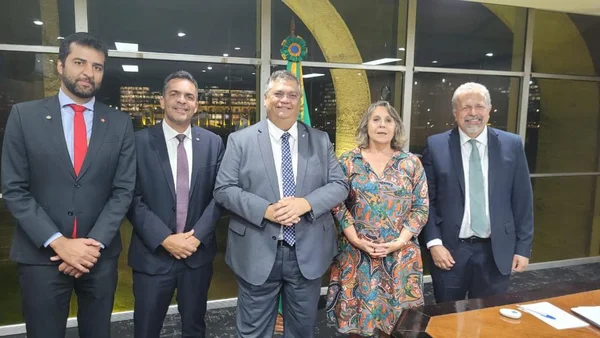 sPT-DF se reúne com Dino, que dá ok ao reajuste de 18% das forças de segurança