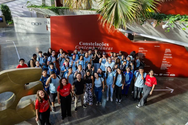 Constelações Contemporâneas: estudantes mergulham na arte de Brasília