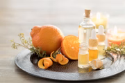Sinaasappelgeuren en andere citrusgeuren worden aanbevolen voor keukens, omdat ze helpen geuren te neutraliseren.