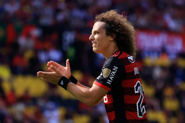 Saiba quais são os 13 atletas campeões da Libertadores e da Champions