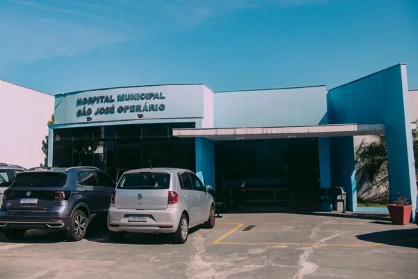 Imagem colorida do Hospital São José Operário - Metrópoles