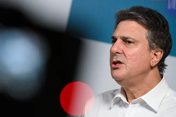 Ex ministro Camilo Santana, coordenador da campanha à reeleição do presidente Luiz Inácio Lula da Silva, coletiva no QG da campanha metropoles