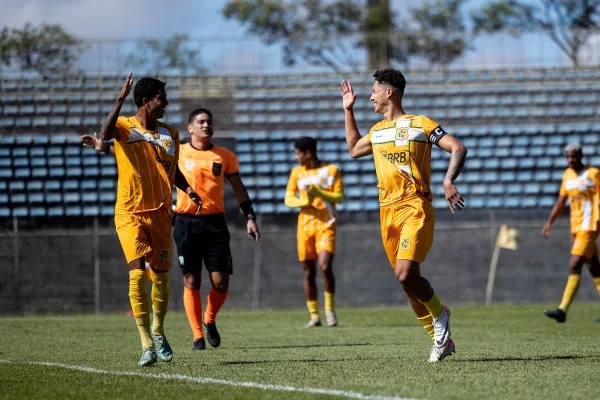 Brasiliense vence por 10 x 0 e aplica a maior goleada do Candangão Sub-20 no Distrito Federal