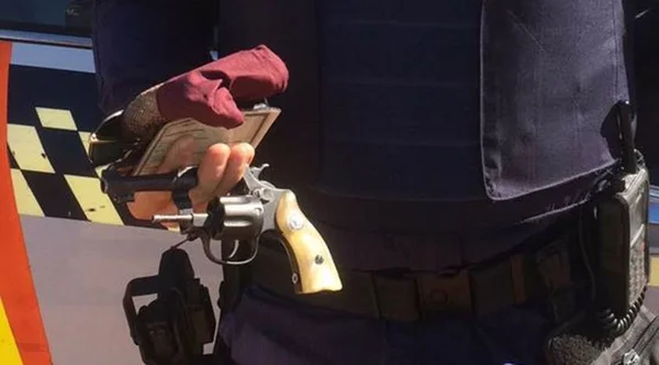 PMDF apreende adolescente com arma próximo ao Pier 21