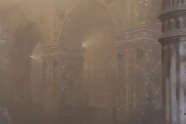 Teto de “igreja de ouro” desaba e deixa um morto e feridos em Salvador