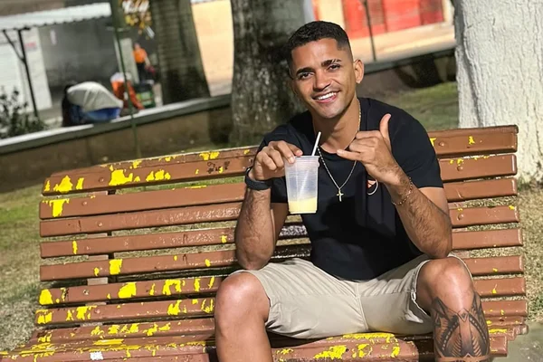 Vídeo: youtuber condenado viralizou com pegadinhas de duplo sentido