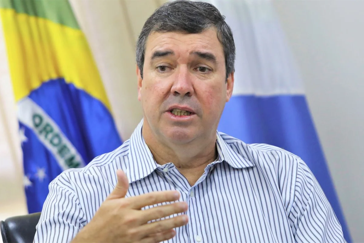 Real Big Time: Eduardo Riedel lidera corrida pelo governo de MS
