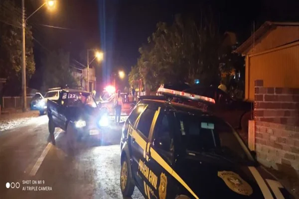 Polícia acaba com churrasco após flagrante de aglomeração em SC