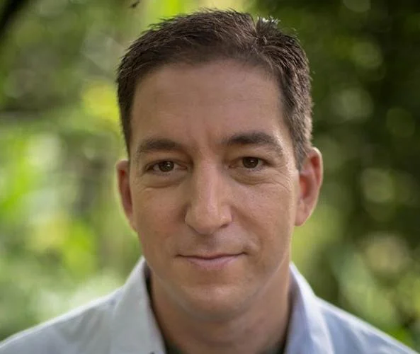 Câmara aprova pedido para que Gleen Greenwald preste esclarecimentos