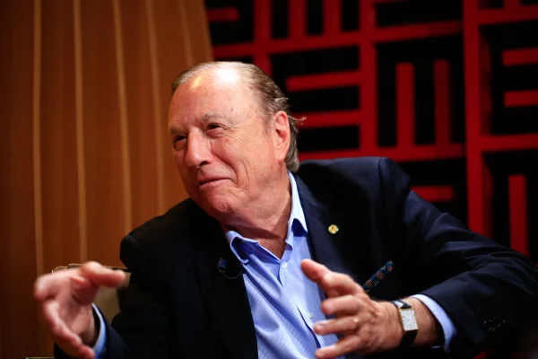 Ao vivo: Eymael liga fraco desempenho em eleições a fraudes em urnas