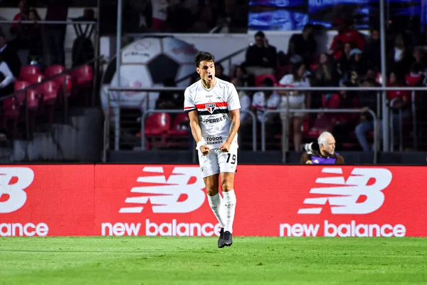 São Paulo perde todos os centroavantes por lesão no fim da temporada