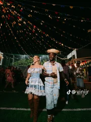 Virginia Fonseca e Vini Jr. Virginia Fonseca e Vini Jr.