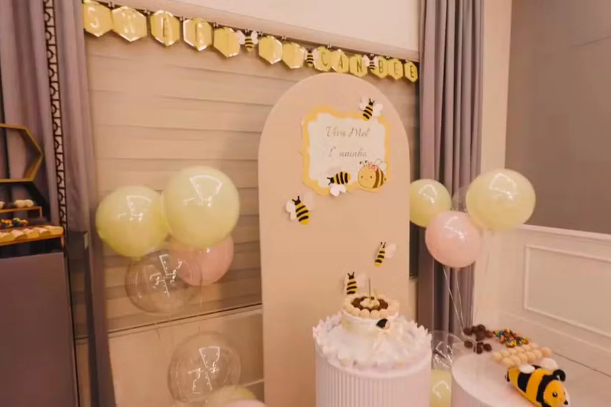 Decoração da festa de 1 ano de Mel, filha de Neymar e Bruna Biancardi. Decoração da festa de 1 ano de Mel, filha de Neymar e Bruna Biancardi.