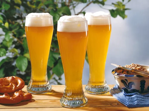 Weissbier: tem cheiro de banana, lembra cravo, mas é cerveja