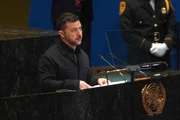 Zelensky diz ter drones com alcance de 3 mil km para reagir à Rússia
