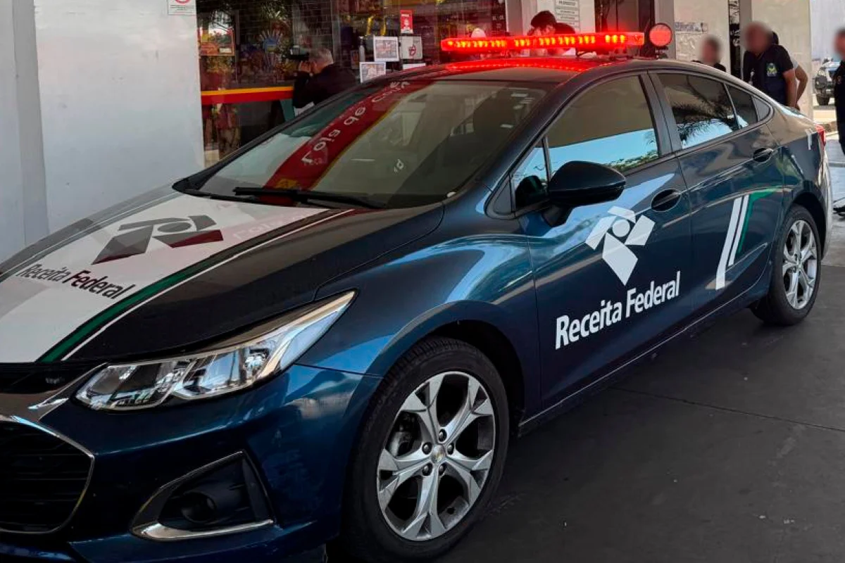 Ao todo, 60 agentes participaram da operação Bomba Oculta Ao todo, 60 agentes participaram da operação Bomba Oculta