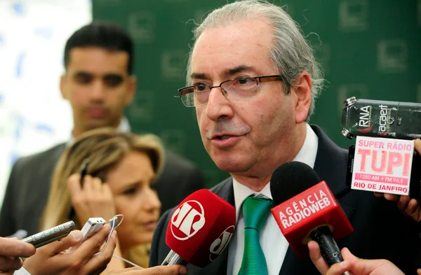 Para sair do foco, Cunha pode “encher” pauta do Conselho de Ética