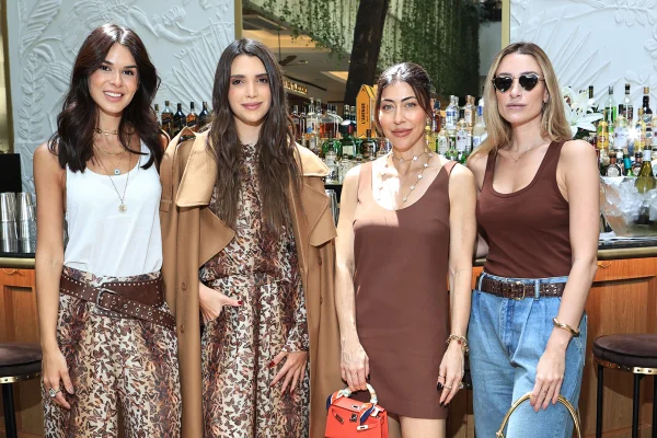 Paola Madeira, Camila Vidal, Anna Carolina Bassi e Melannie Fiore