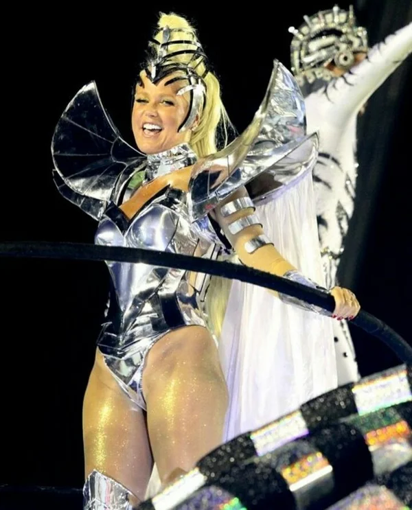 Relembre os looks mais ousados e criativos do “Xou da Xuxa”