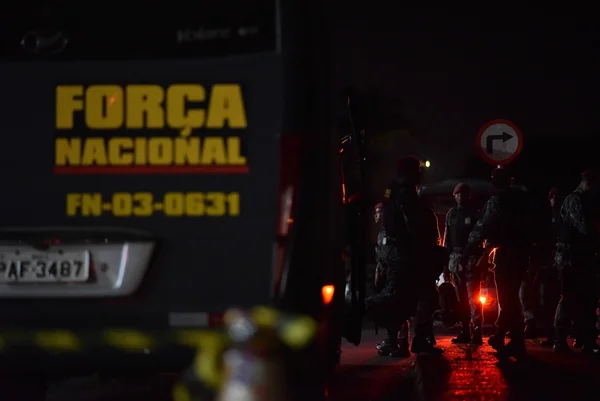 Brasília (DF), 14/05/2019 - Às vésperas do protesto nacional e contra o bloqueio de verbas para universidades e institutos federais de educação, homens da Força Nacional fazem a segurança no predio do Ministerio da Educação- Foto: Andre Borges/Esp. Metrópoles
