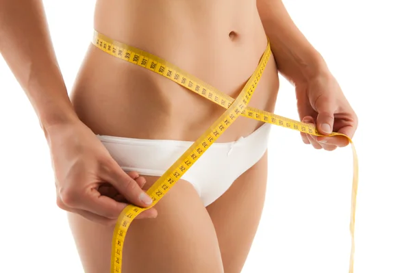 Novo tratamento promete “barriga de tanquinho”