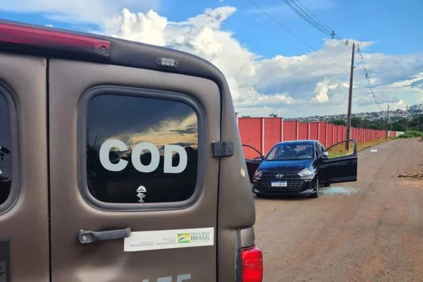 imagem colorida dupla morrem em suposto confronto PMs após abordagem