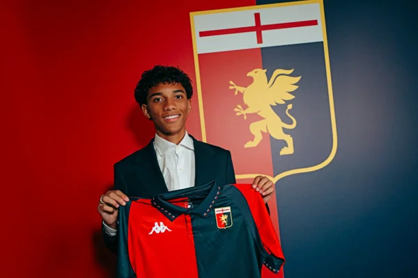 Foto colorida de Robinho Jr. - Metrópoles