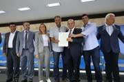 Ibaneis Rocha entregou, nesta quinta-feira (25/9), 182 escrituras, contratos e atestados de implantação definitiva