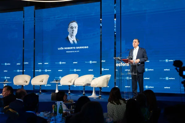 “Vivemos em grande harmonia entre os Poderes”, diz presidente do STF