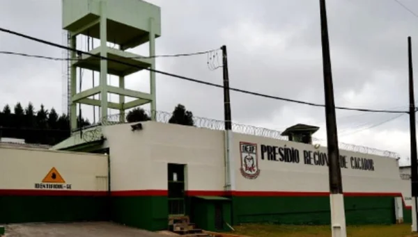 Fachada do Presídio Regional de Caçador - Metrópoles