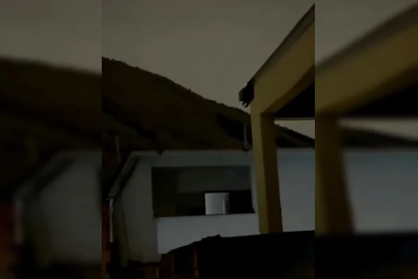 "Cade o Coelhão?": armado com fuzis, membros do TCP chamam rivais do CV para guerra