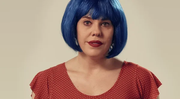 Bárbara Paz posta foto seminua e é elogiada na web: “Perfeita”