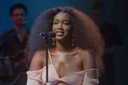 Nasce a primeira filha da cantora Iza
