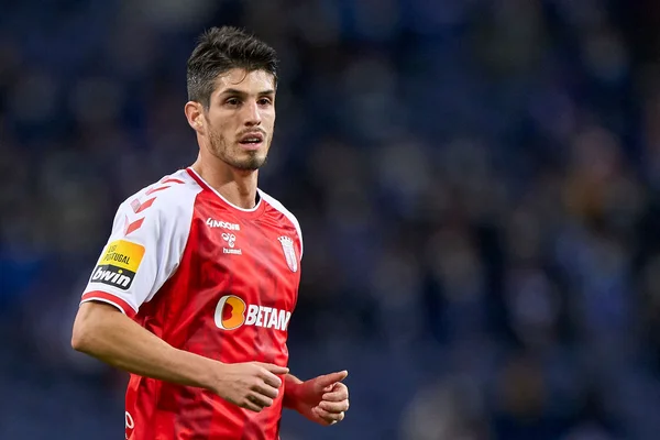 Lucas Piazon tem contrato de empréstimo com o Botafogo até junho de 2023 - Metrópoles