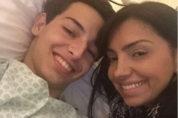 Eyshila homenageia filho 10 anos após morte