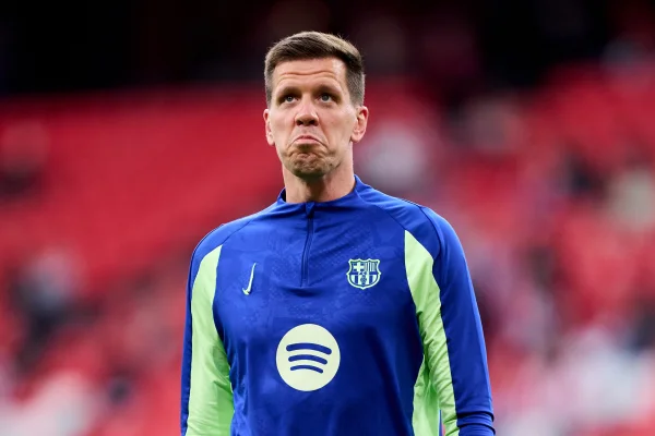 Foto colorida de Szczęsny, do Barcelona - Metrópoles