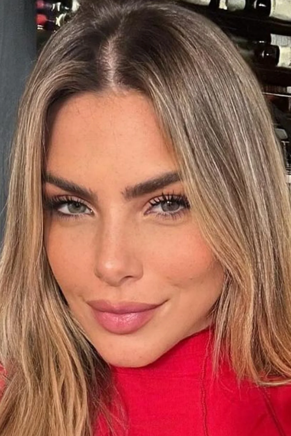 Erika Schneider. Erika Schneider.
