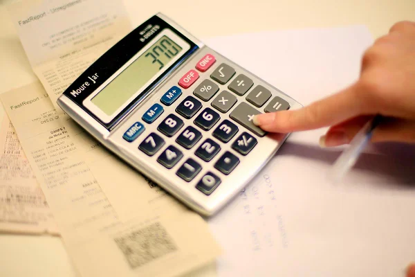 Brasília é a quarta capital com maior taxa de famílias endividadas