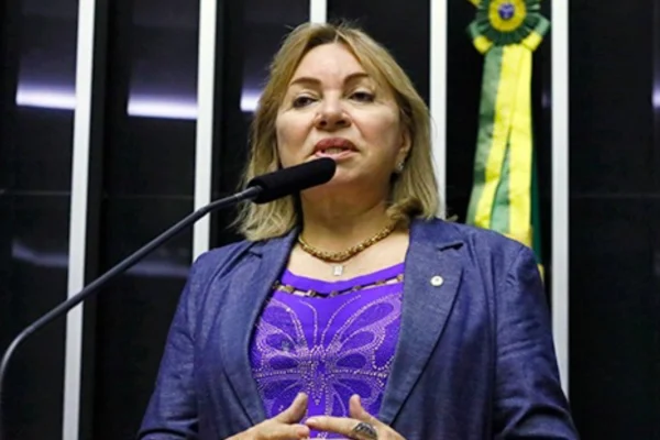 Farra do INSS: PF aponta propinas milionárias para deputada do MDB