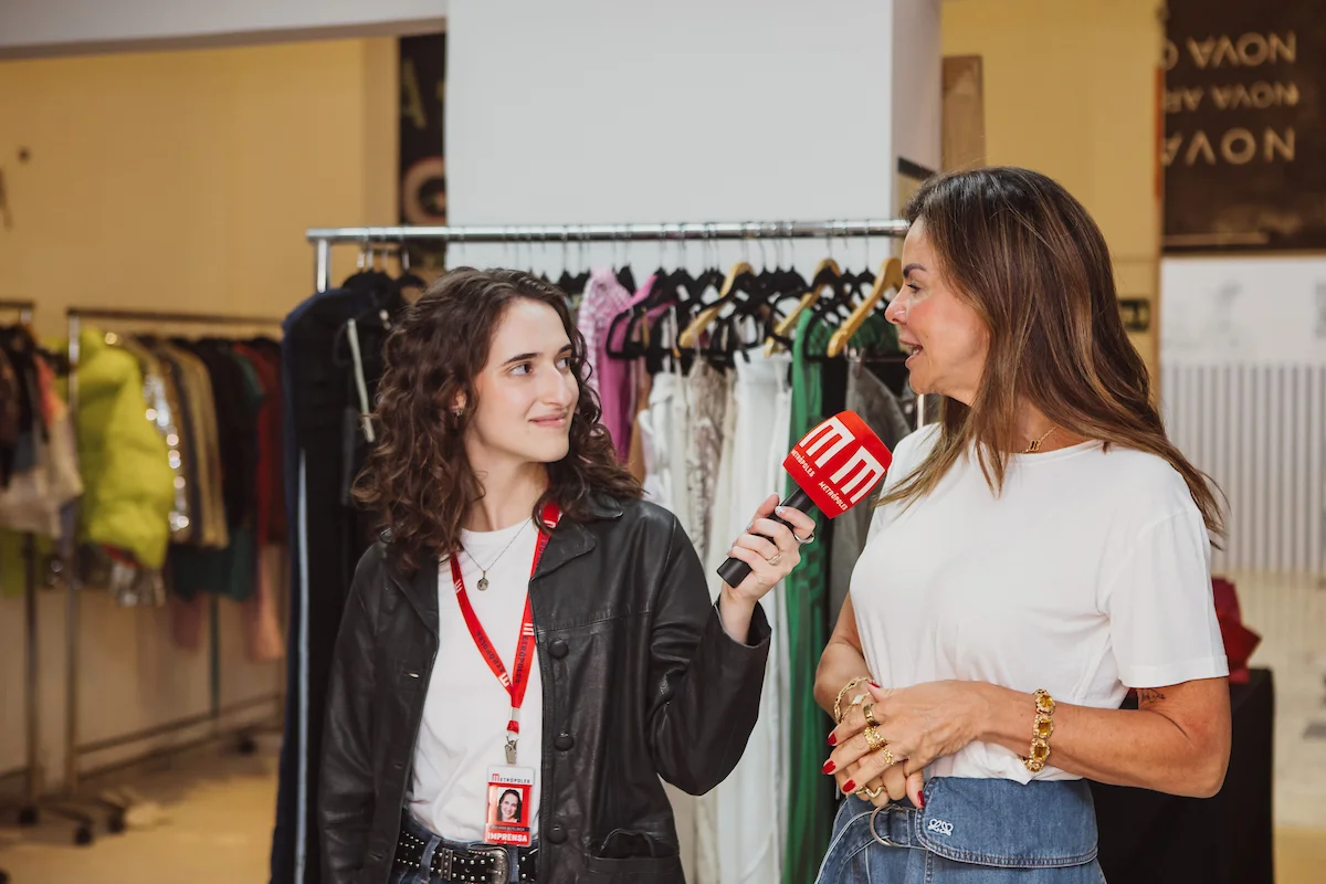 Entrevista com Claudia Salomão Entrevista com Claudia Salomão