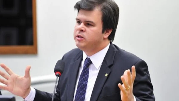 Fernando Coelho acredita na privatização da Eletrobras