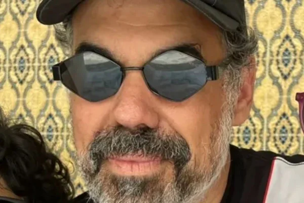 Denúncias, Globo: Cacofonias abre o jogo sobre bastidores da carreira